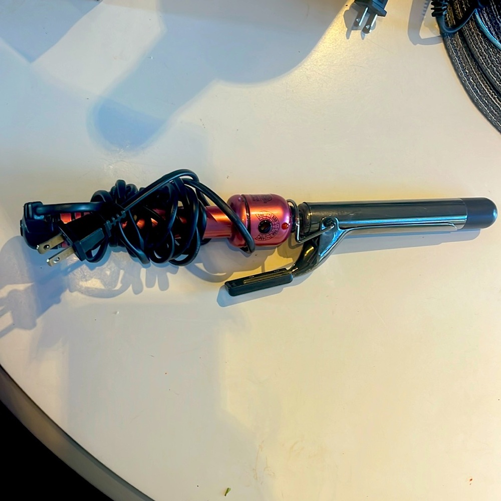 Hot tools 1inch curling iron